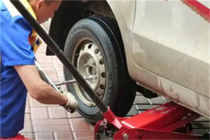 东胜区附近拖车24小时服务热线电话